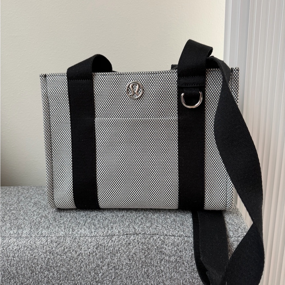 Two-Tone Canvas 4.5L Lululemon - Picture 2 of 8